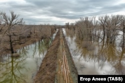 Орск, последствия подтопления в поселке Лесоторговый