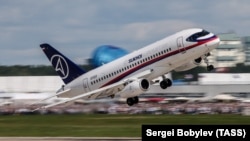 Sukhoi Superjet 100 на авиасалоне MAKS-2017 в Подмосковье, 23 июля 2017